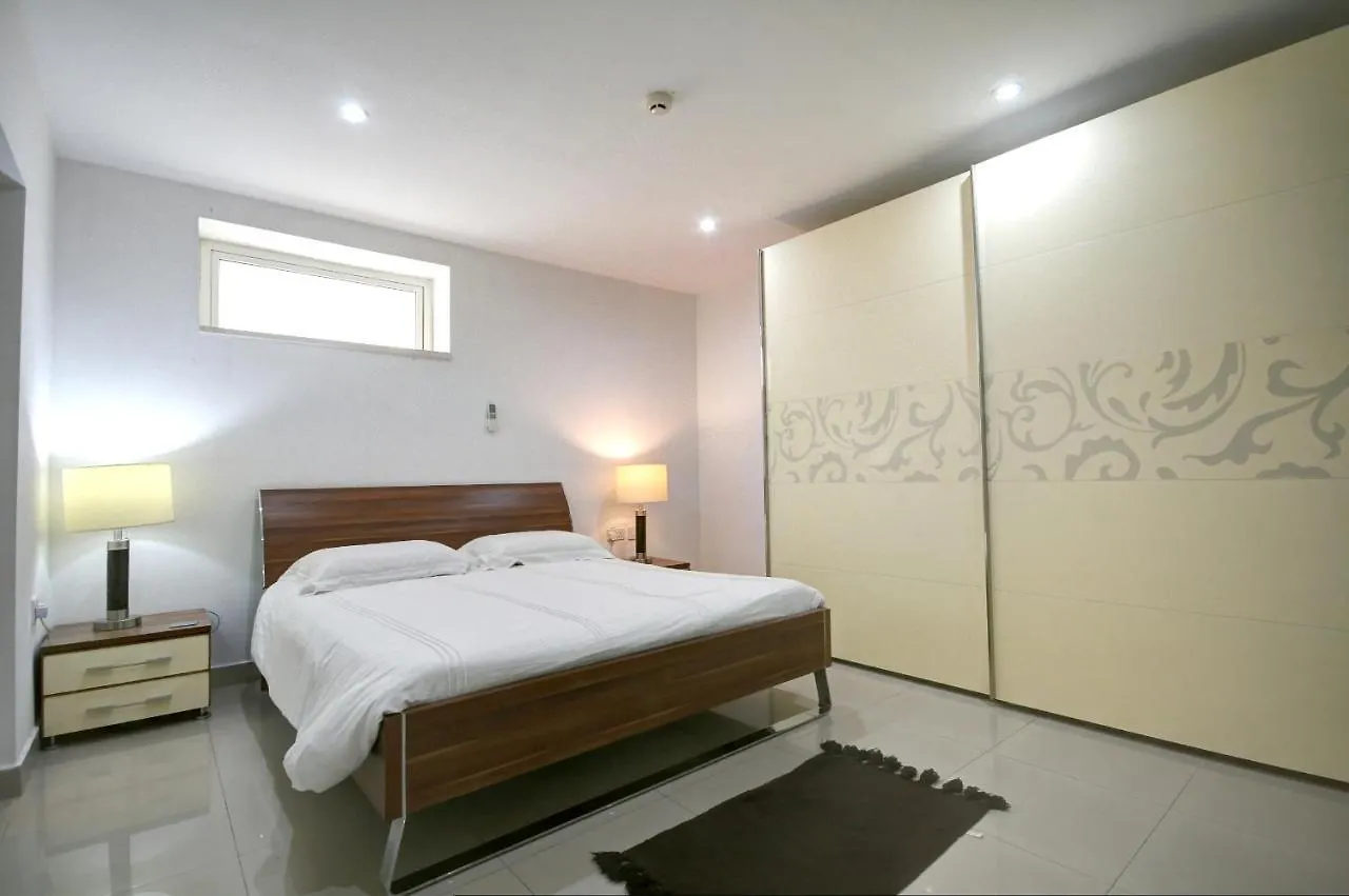 Old Mint No2 Apartment Valletta